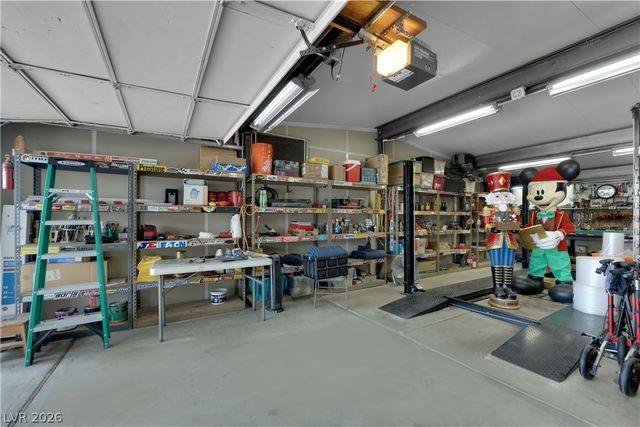 4783 Vista Flora Way, Las Vegas, NV 89121