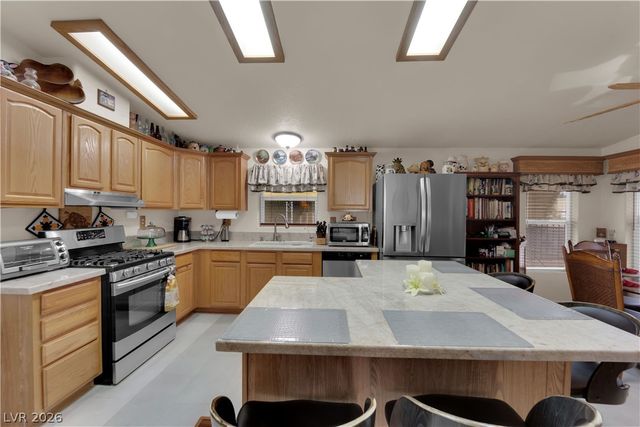 4783 Vista Flora Way, Las Vegas, NV 89121