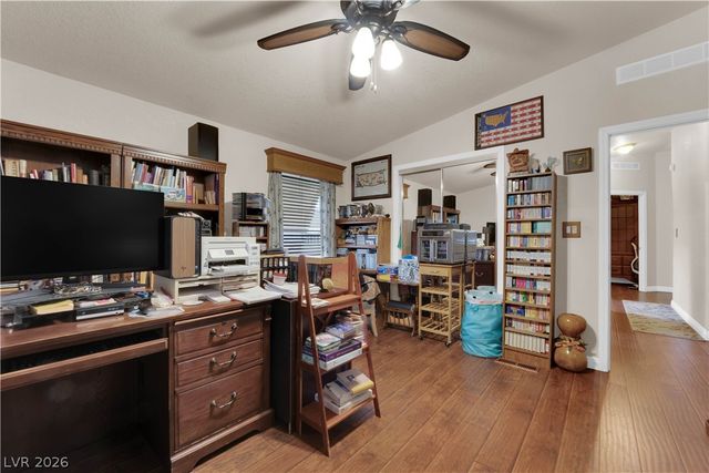 4783 Vista Flora Way, Las Vegas, NV 89121