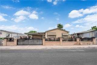 4783 Vista Flora Way, Las Vegas, NV 89121