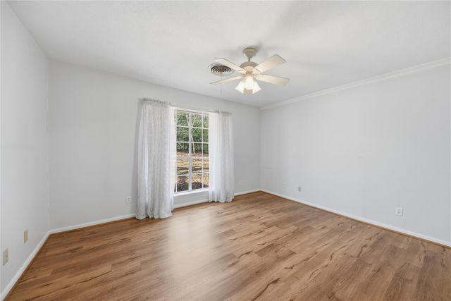 176 Fm 2679, Brenham, TX 77833