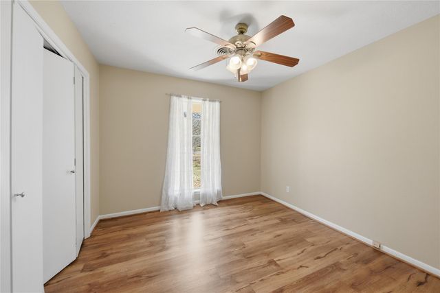 176 Fm 2679, Brenham, TX 77833