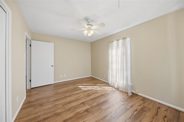 176 Fm 2679, Brenham, TX 77833