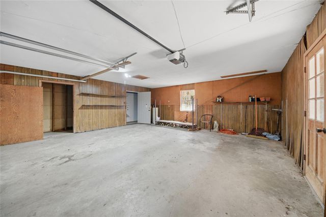 176 Fm 2679, Brenham, TX 77833