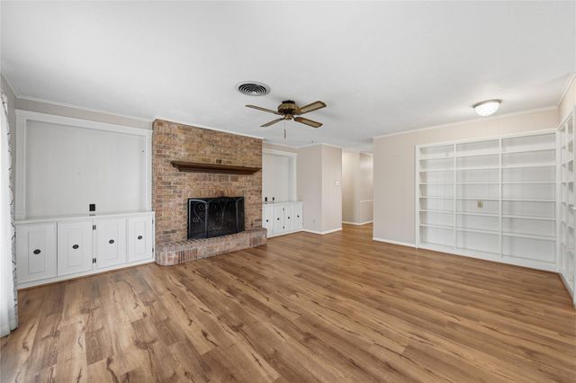 176 Fm 2679, Brenham, TX 77833