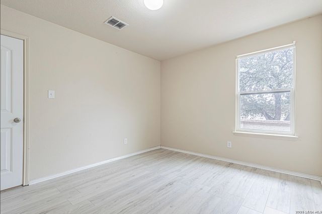 7002 Pandora Way, San Antonio, TX 78252