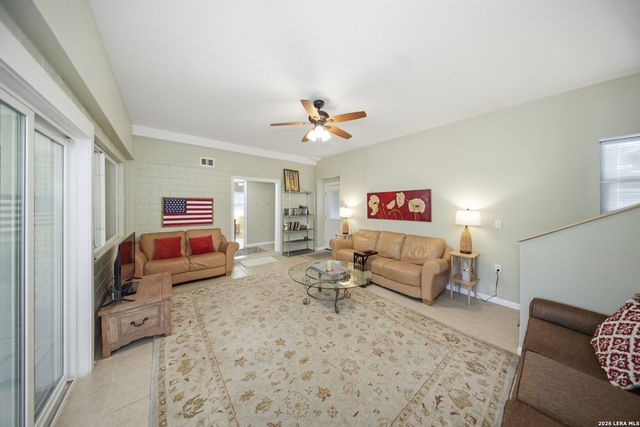 1276 River Trl, Seguin, TX 78155