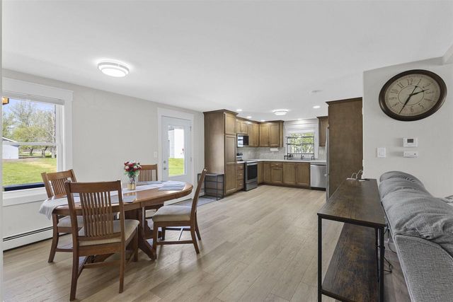 2461 VANDENBERGH PLACE, Green Bay, WI 54311