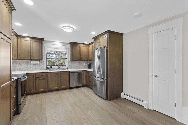 2461 VANDENBERGH PLACE, Green Bay, WI 54311