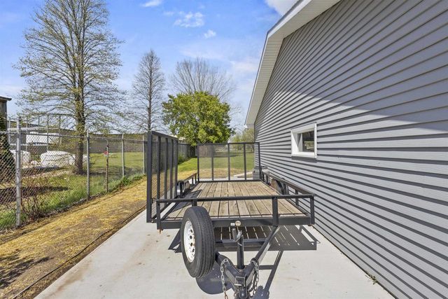2461 VANDENBERGH PLACE, Green Bay, WI 54311