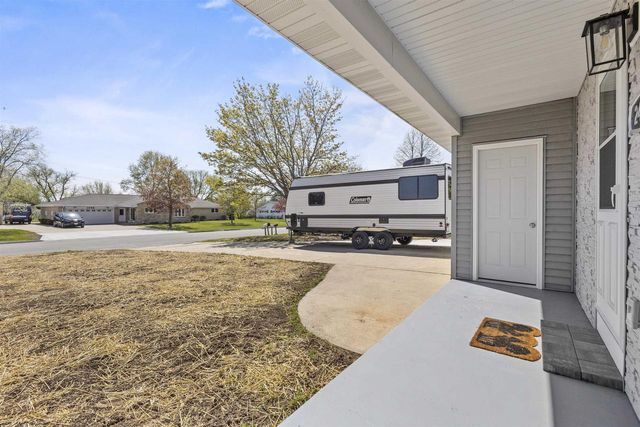 2461 VANDENBERGH PLACE, Green Bay, WI 54311