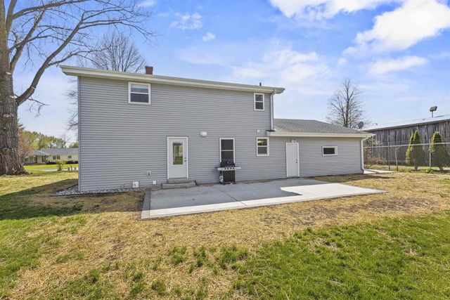 2461 VANDENBERGH PLACE, Green Bay, WI 54311