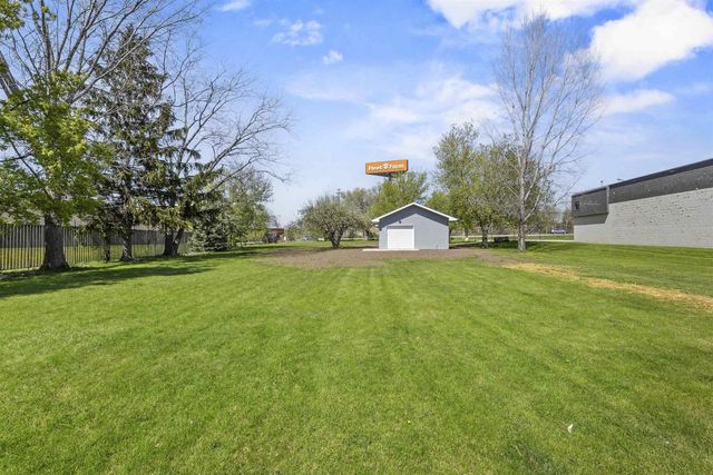 2461 VANDENBERGH PLACE, Green Bay, WI 54311