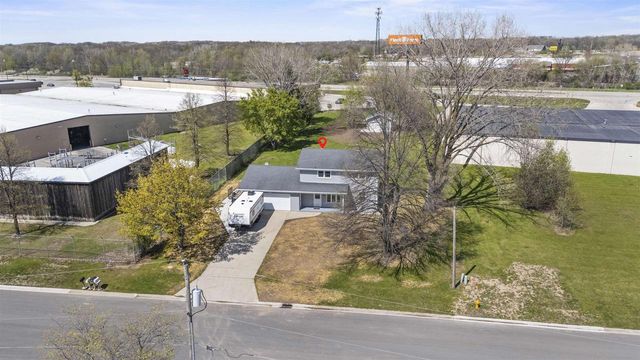 2461 VANDENBERGH PLACE, Green Bay, WI 54311