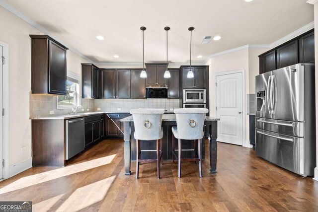 4309 Mantova Dr, Buford, GA 30519