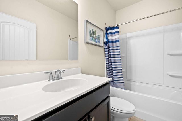 4309 Mantova Dr, Buford, GA 30519