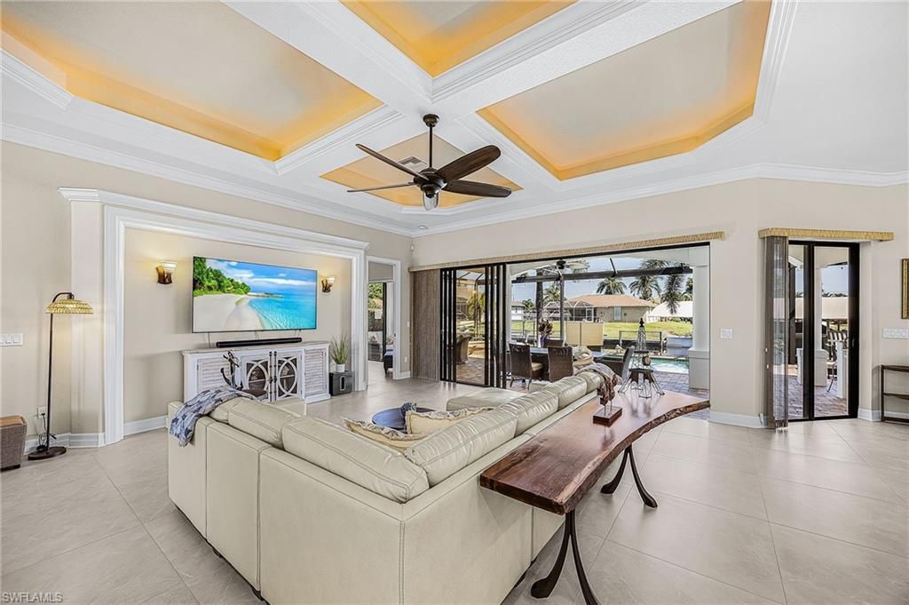 Image 19 of property listing at 1723 SW 43rd TER, Cape Coral, FL 33914