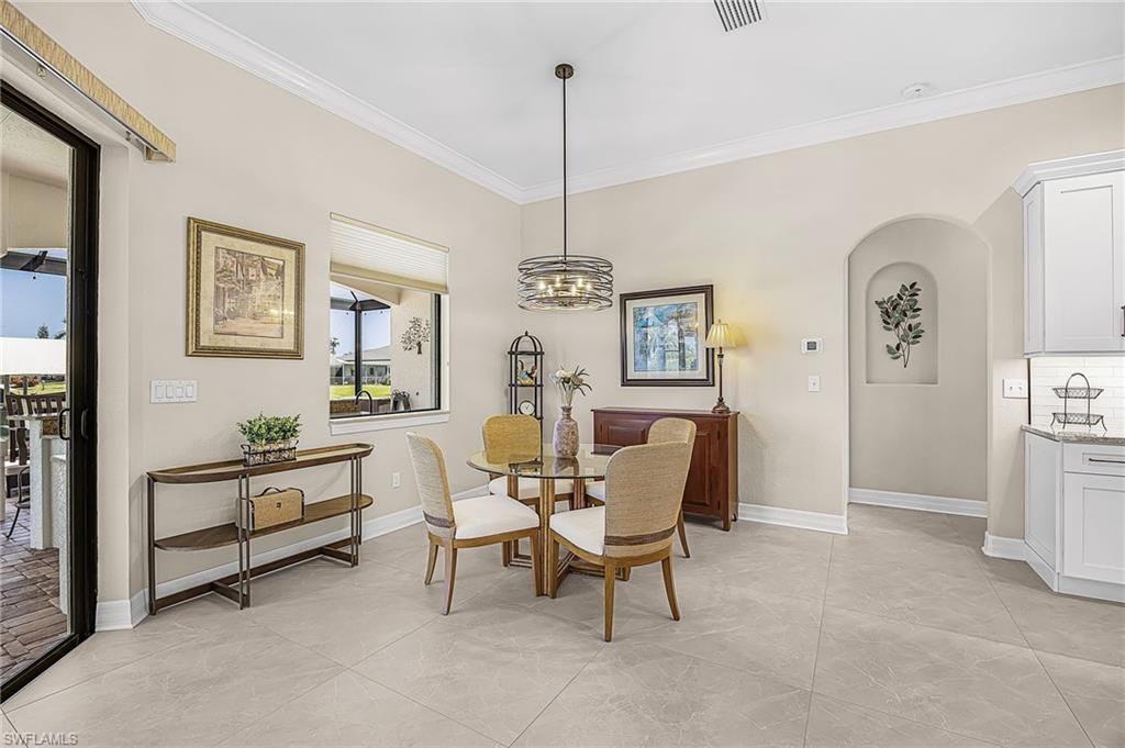 Image 30 of property listing at 1723 SW 43rd TER, Cape Coral, FL 33914