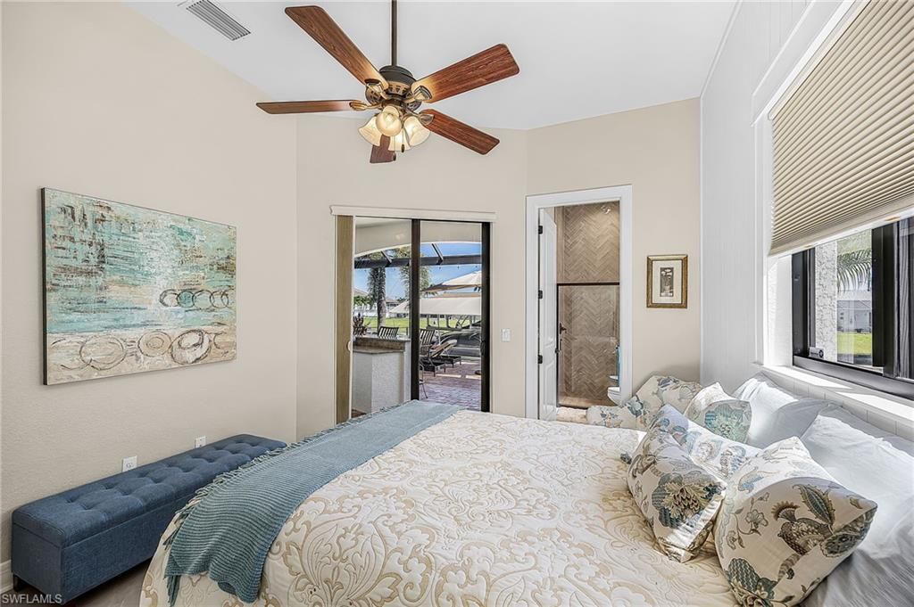 Image 36 of property listing at 1723 SW 43rd TER, Cape Coral, FL 33914