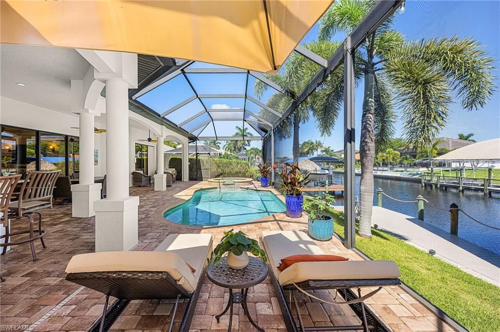 Image 43 of property listing at 1723 SW 43rd TER, Cape Coral, FL 33914
