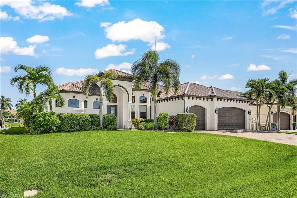 Image 50 of property listing at 1723 SW 43rd TER, Cape Coral, FL 33914