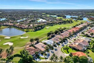 6679 Castlelawn PL # 16, Naples, FL 34113