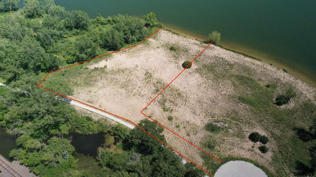 5713 N 284th Circle, Valley, NE 68064