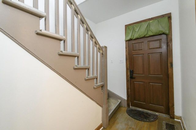 107 Brown STREET, Milwaukee, WI 53212