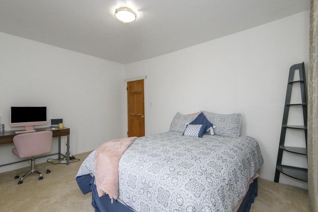 107 Brown STREET, Milwaukee, WI 53212