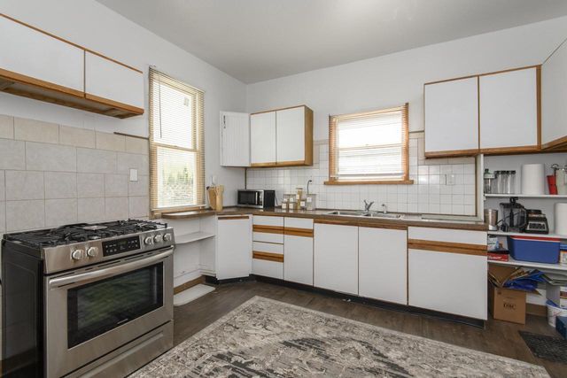 107 Brown STREET, Milwaukee, WI 53212