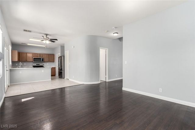 7320 Misty Glow Court, Las Vegas, NV 89131