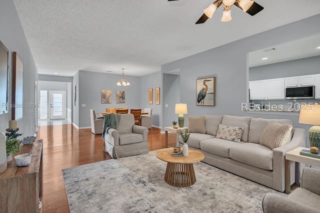 1 Raindrop Ln, Okatie, SC 29909