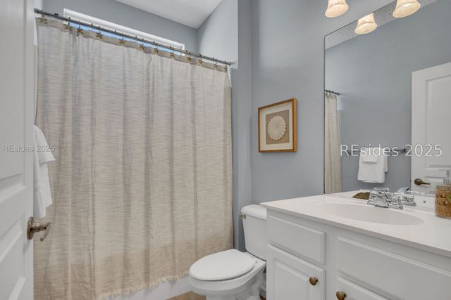 1 Raindrop Ln, Okatie, SC 29909