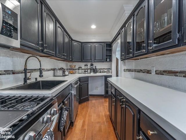 357 E 26TH Street, New York City, NY 11226