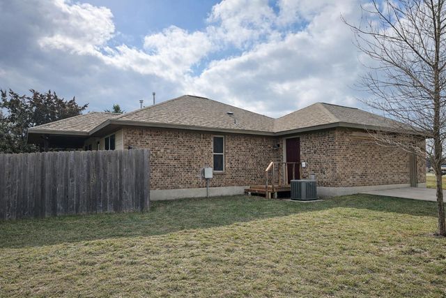20506 Dawn DR, Lago Vista, TX 78645