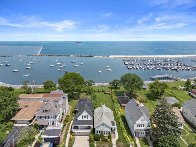 2608 S Shore DRIVE, Milwaukee, WI 53207