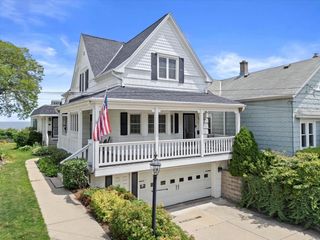 2608 S Shore DRIVE, Milwaukee, WI 53207
