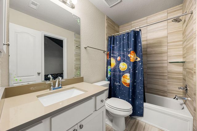 16875 Olympic National Drive, Humble, TX 77346