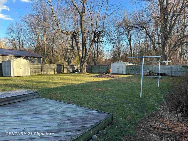 4654 King Road, Saginaw, MI 48601