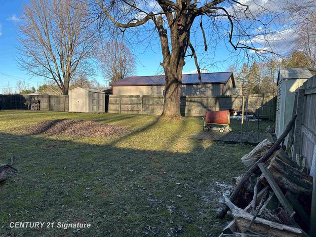 4654 King Road, Saginaw, MI 48601