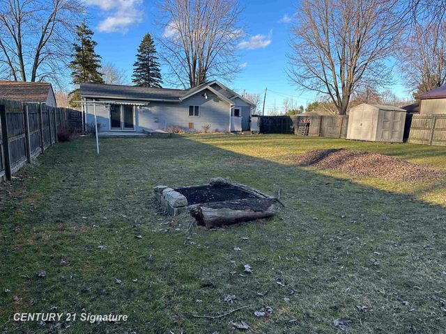 4654 King Road, Saginaw, MI 48601