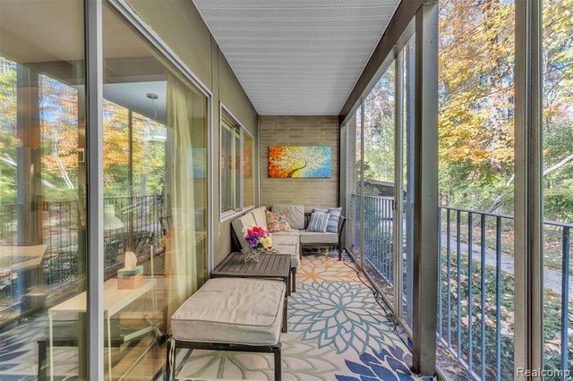 16557 Middlebelt Road, Livonia, MI 48154