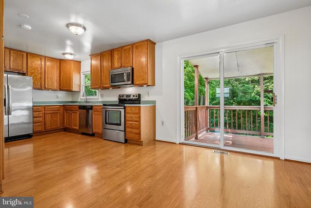13022 KERRYDALE RD, Woodbridge, VA 22193