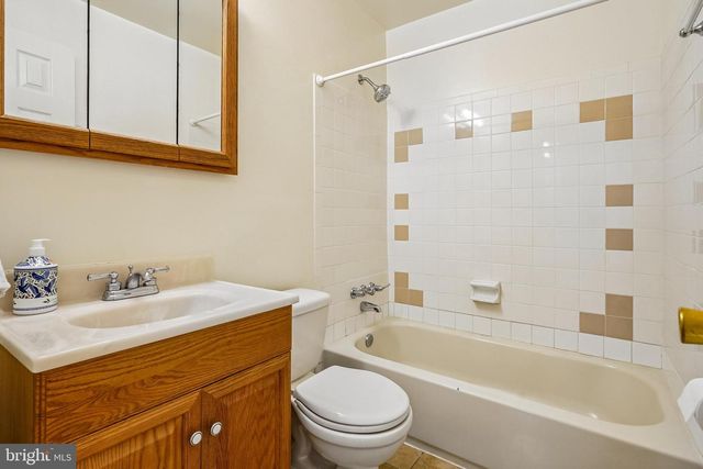 13022 KERRYDALE RD, Woodbridge, VA 22193