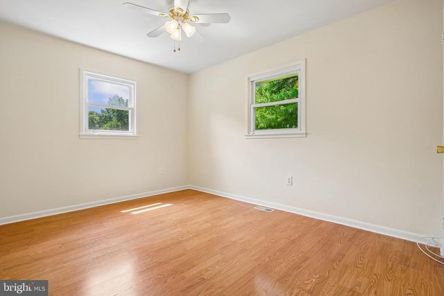 13022 KERRYDALE RD, Woodbridge, VA 22193