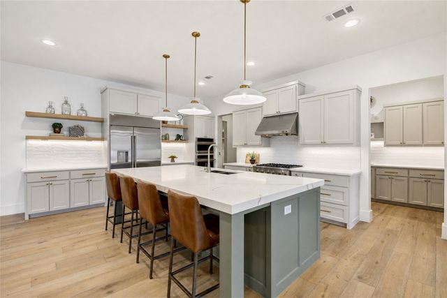 2602 Pointe Court, Colleyville, TX 76034