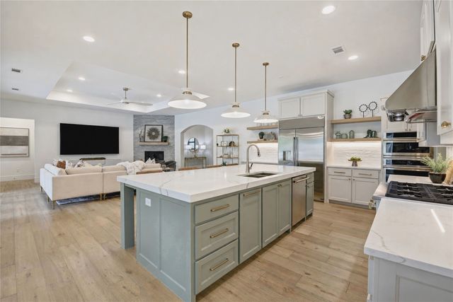 2602 Pointe Court, Colleyville, TX 76034