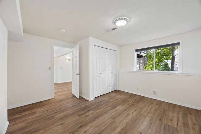 5923 N Northwood Dr, Spokane, WA 99212