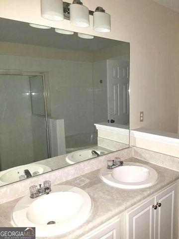 7089 Biltmore Trace, Lithonia, GA 30038