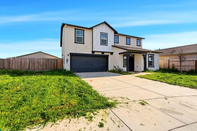 2456 Wolf Creek Place, Tulare, CA 93274